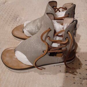 OTBT Women's Locate Sandal